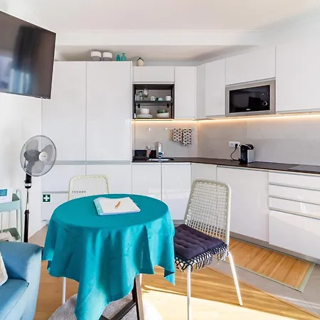 Oasis 4* נאזרה